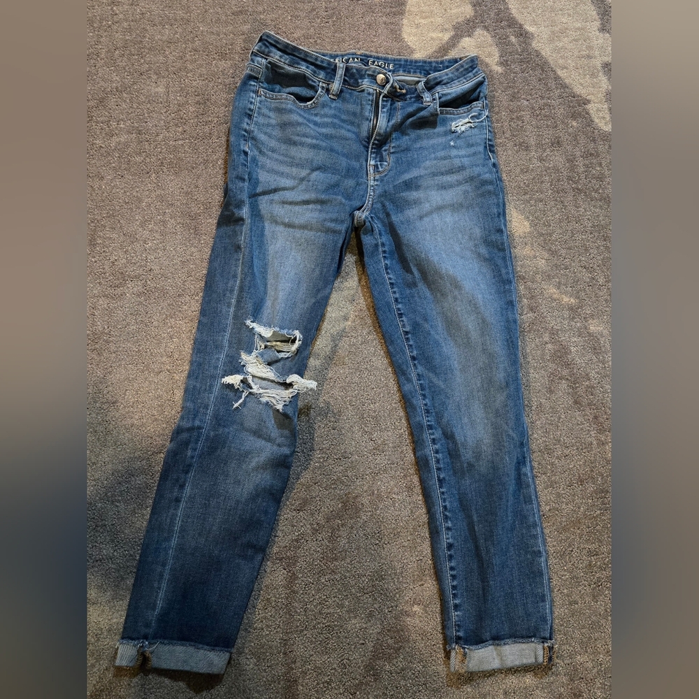 Stylish Blue Distressed Women's Jeans